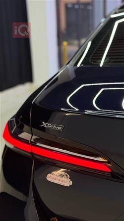 بي ام دبليو الفئة 7